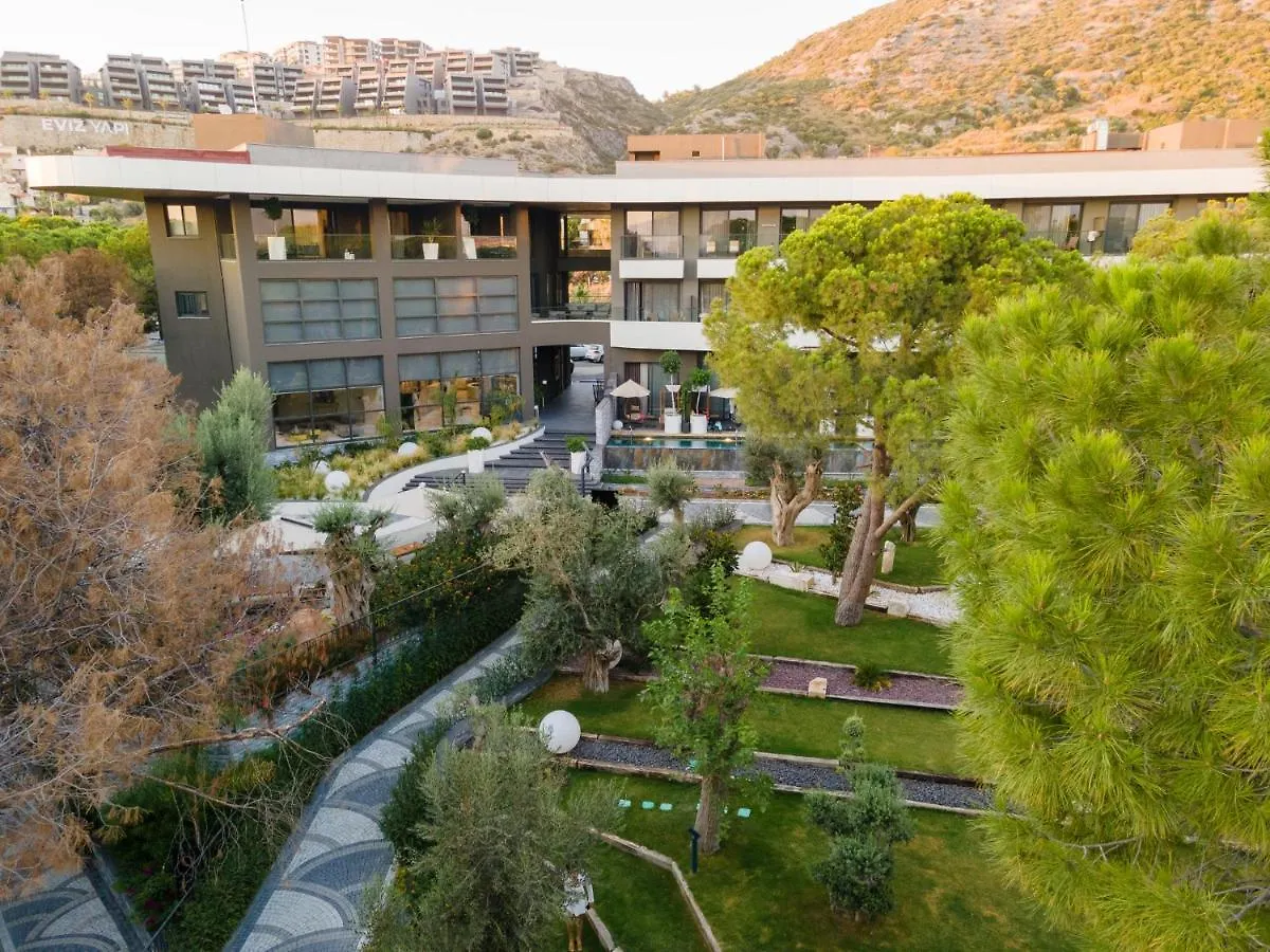 Unique Life Style Hotel كوشاداسيه