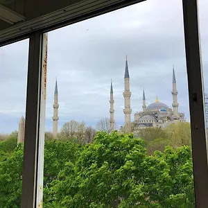 https://optimist-hotel.istanbul-turkeyhotels.com